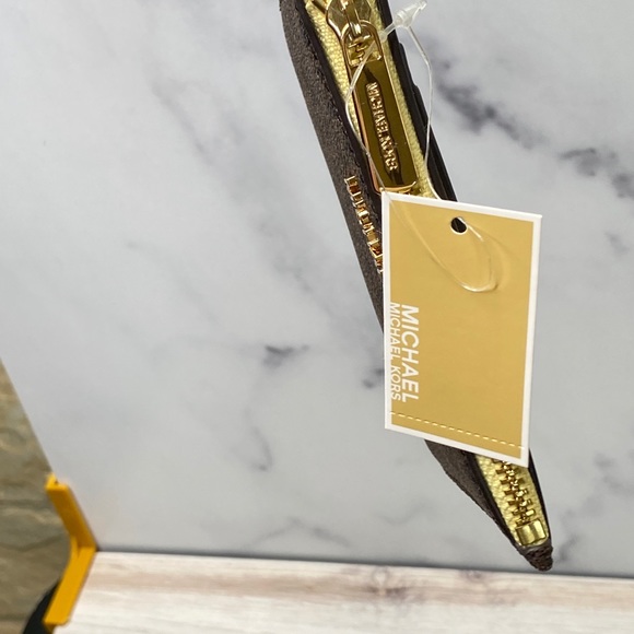 Michael Kors SM TZ coin pouch with ID keychain - Picture 9 of 9